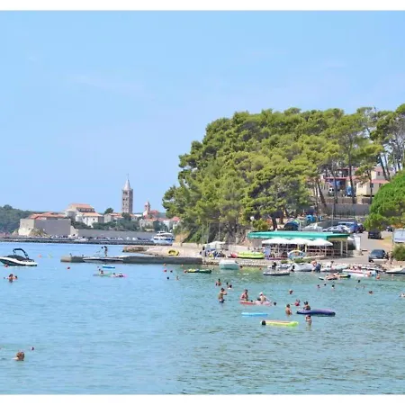 Ap Daisy M - 9 Personen Apartment Palit