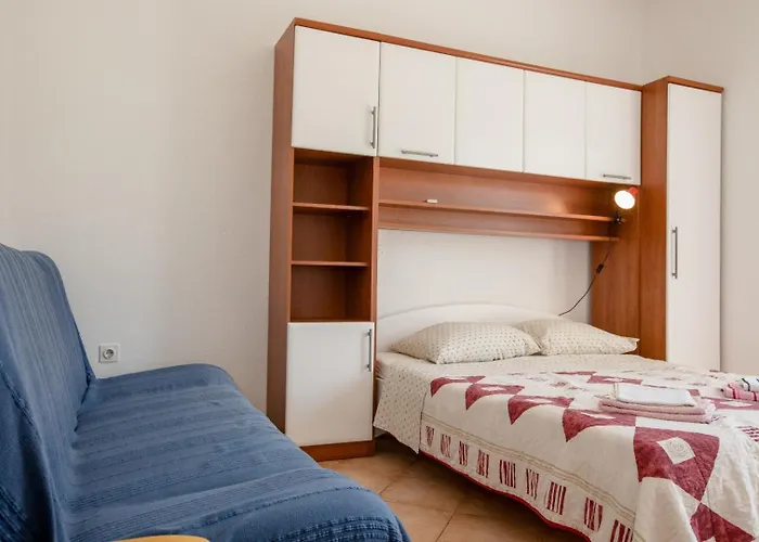 Ap Daisy M - 9 Personen Apartament
