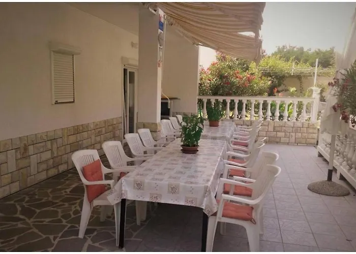 Ap Daisy M - 9 Personen Apartament